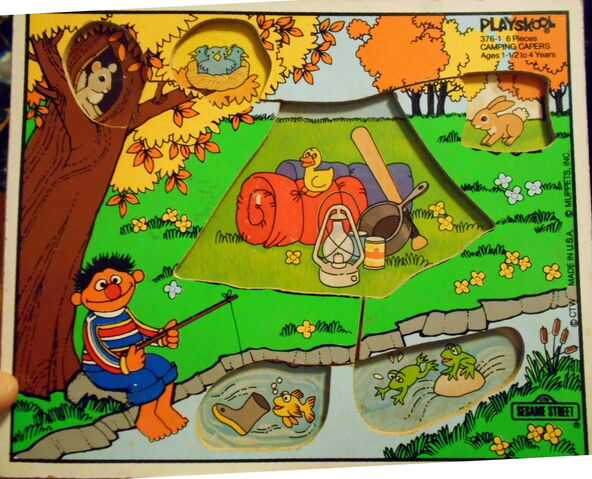 File:Playskool puzzle camping capers look and find 2.jpg