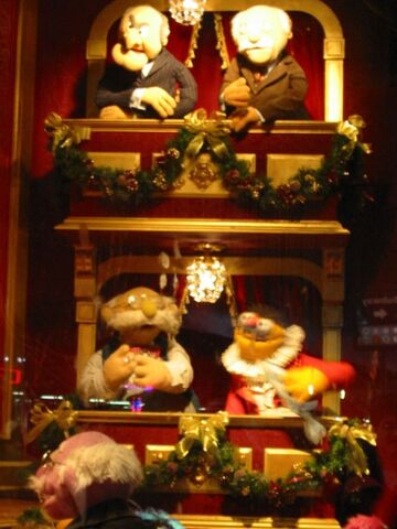 File:BalconyWindowMacys.jpeg