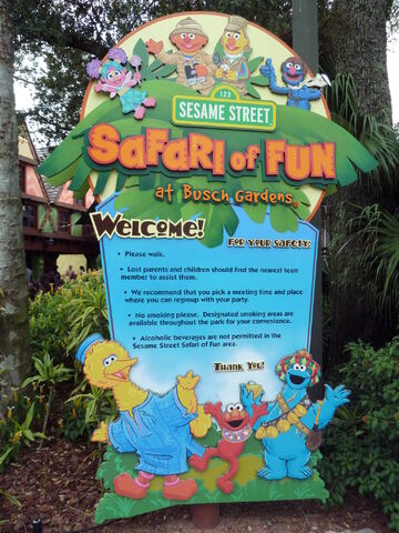 File:Safari of fun sign.jpg