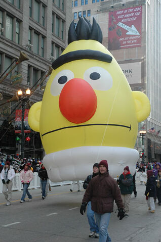 File:Bert-Balloon.jpg