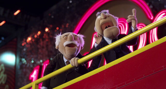 File:Muppets2011Trailer01-1920 57.jpg
