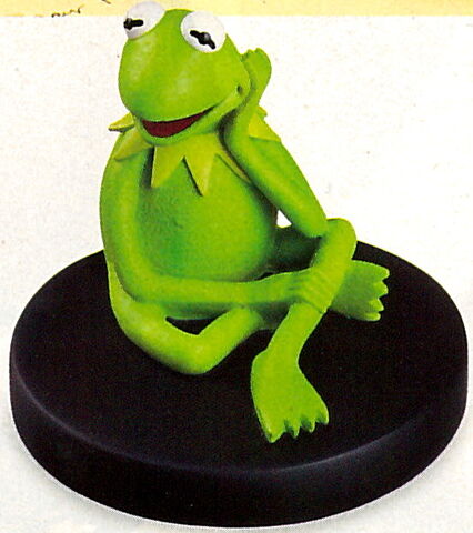 File:00 disney store catalog 2005 kermit paperweight.jpg