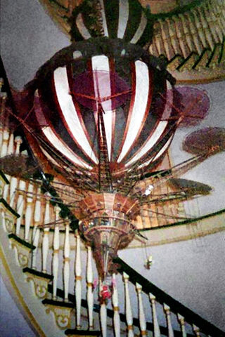 File:The Balloon Race 2.jpeg
