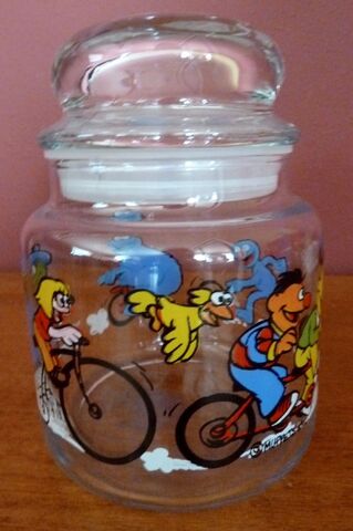 File:Anchor hocking candy jar daryl cagle 5.jpg