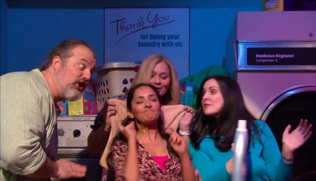 File:4220Cameos.jpg