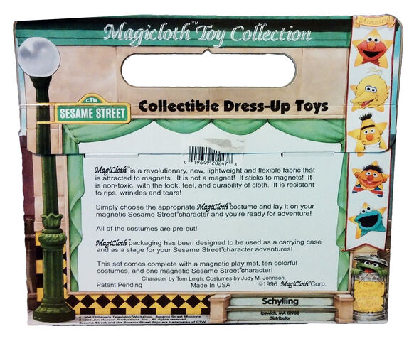 File:Sesame Street Dress-Up Time toys 02 back box.jpg