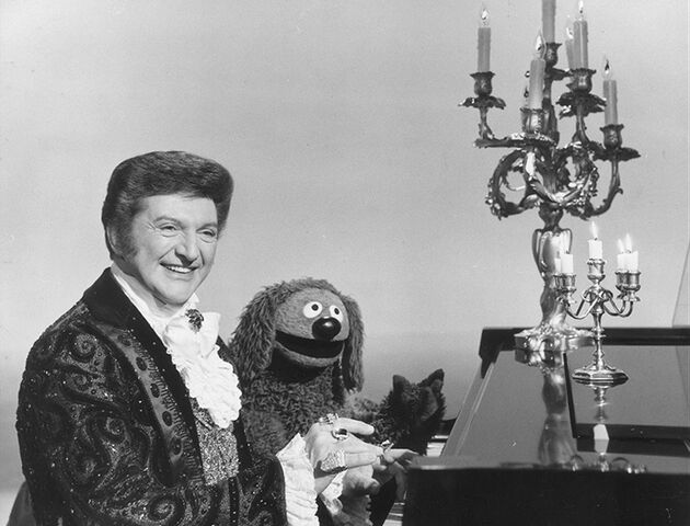 File:Liberace05.jpg