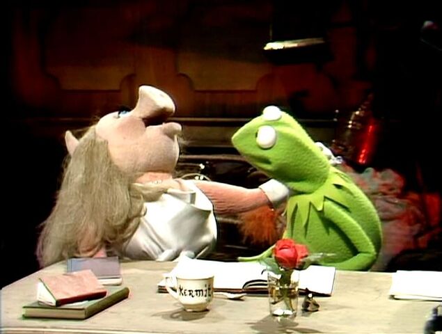 File:111kermitpiggy2.jpg