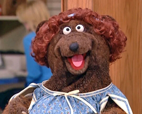 File:MamaBear.jpg