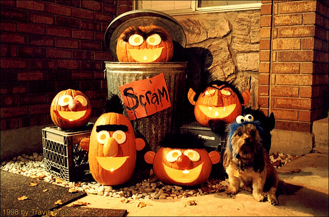 File:TravisFrost-1998-SesameStreetPumpkins.jpg