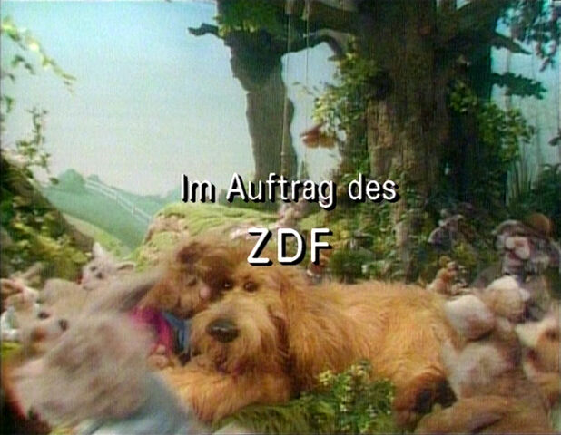 File:DasHasenpicknick-GermanTaleOfTheBunnyPicnic-ZDF-(1990).jpg