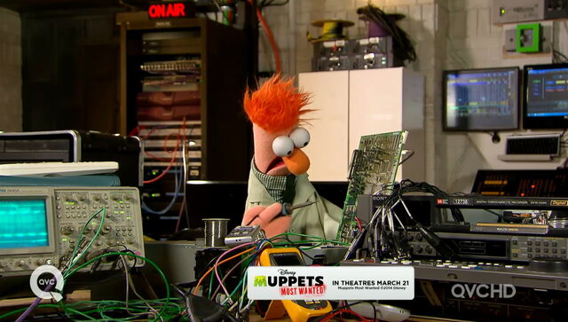 File:Qvc beaker circuit board.jpg