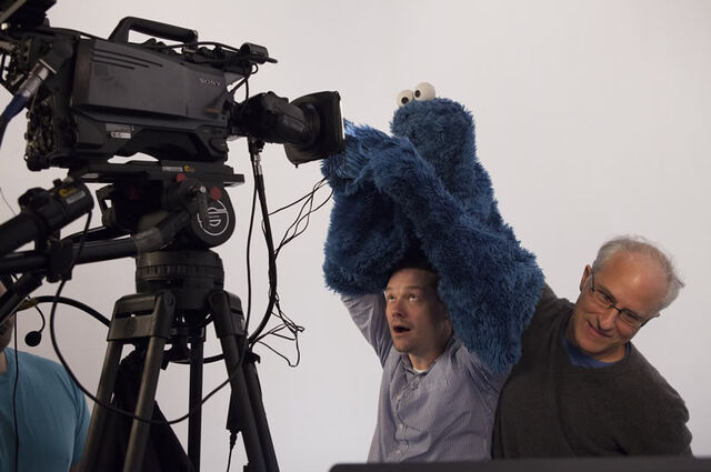 File:SesameStreet-BehindTheScenes-Cookie-MattVogel-DavidRudman.jpg