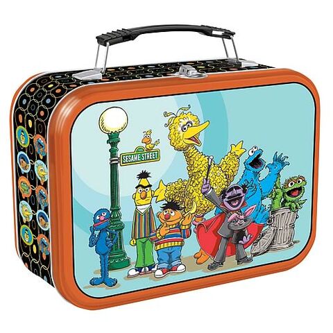 File:Vandorsesamelunchbox.jpg