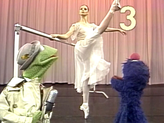 File:Ssnews.SuzanneFarrell.jpg