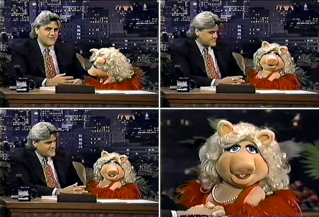 File:TheTonightShow-MissPiggy&NotJayLenosKnee.jpg