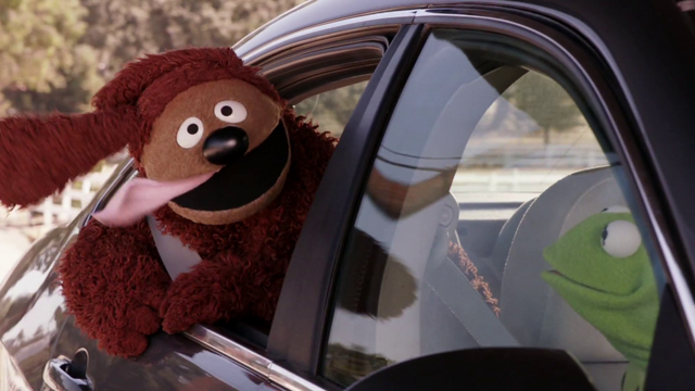 File:Alamo-DriveHappyWithTheMuppets-RowlfTongue-(2011-10-24).png