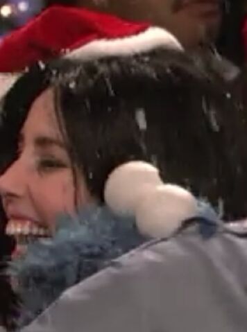 File:VanessaBayerCookieMonster.jpg