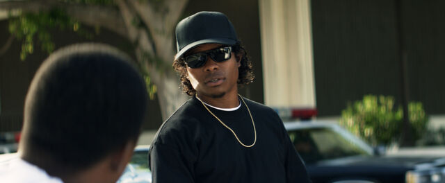 File:StraightOuttaCompton-still03.jpg