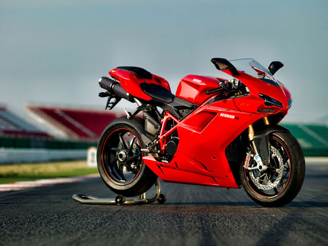 File:Ducati-1198S 2010 1.jpg