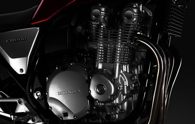 File:2013-Honda-CB1100-Engine.jpg