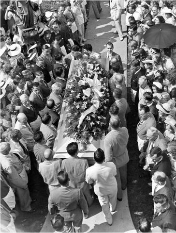 File:Roberts coffin.jpg