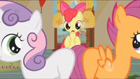 Sweetie Belle and Scootaloo showing their blank flanks S01E12