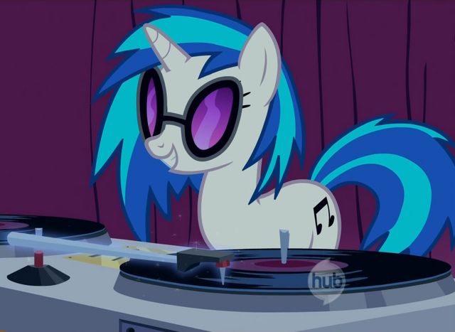 File:DJ Pon-3.png
