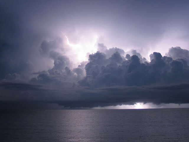 File:Lightning storm.jpg