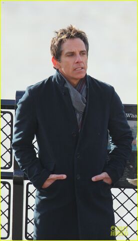 File:Ben-stiller-chilly-night-at-the-museum-3-scenes-with-skyler-gisondo-08.jpg