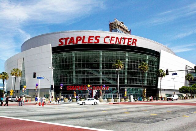 File:StaplesCenter.jpg