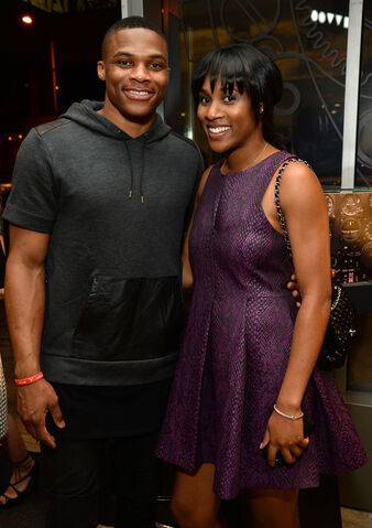 File:Nina+Earl+Zenith+Event+Held+LA+wBDtV-UPnzIl.jpg