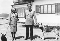 Hitler-si-eva-braun
