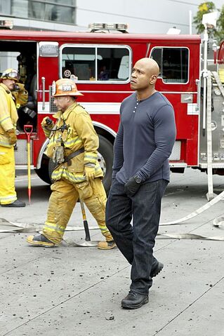 Datei:NCIS-LOS-ANGELES-Season-4-Episode-9-The-Gold-Standard-3.jpg