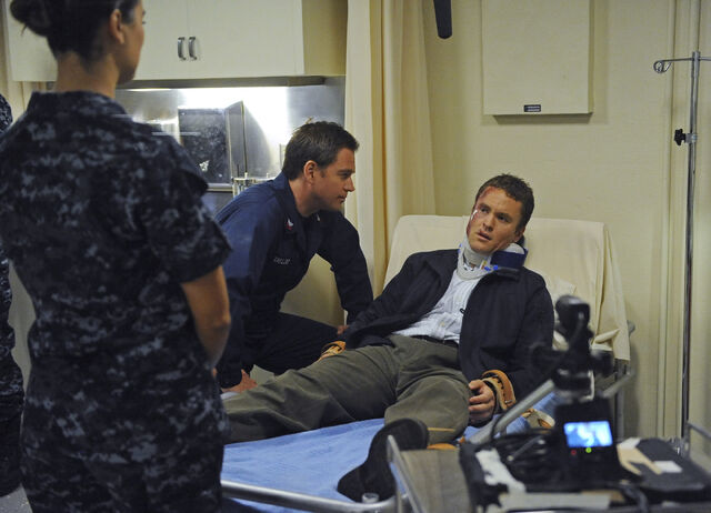 Datei:9x22-Playing-with-Fire-ncis-30540904-2000-1445.jpg