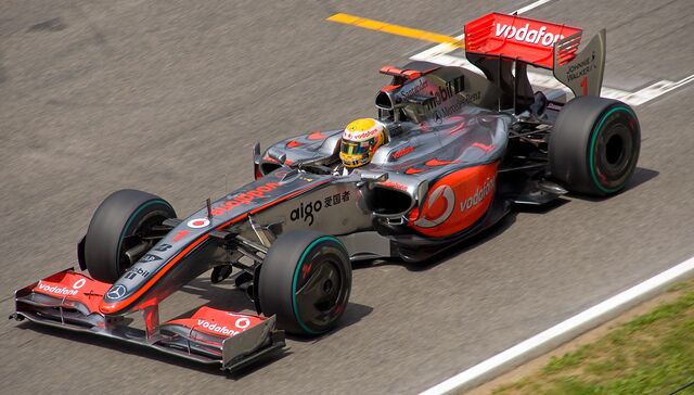 File:McLaren MP4-24.jpg