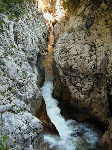 File:DžEHENNEM Rakitnica.jpg