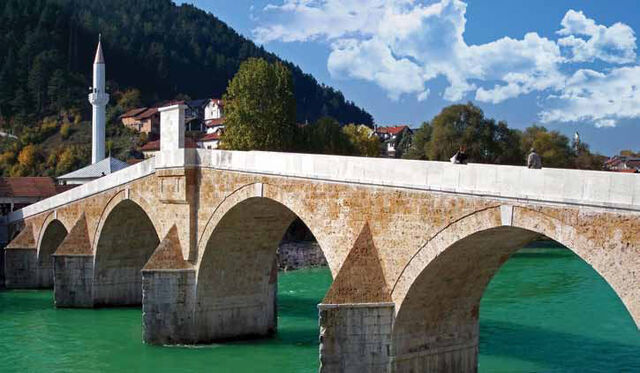 File:Stara Kamena Cuprija Konjic iz Brošure Gornja Neretva od Zeleni-Neretva.jpg