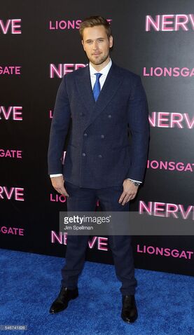 File:Dan Amboyer.jpg