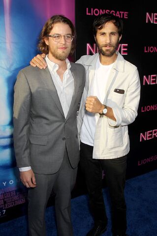 File:Henry and Ariel.jpg