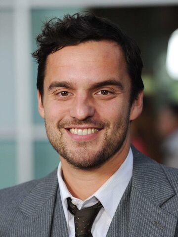 File:Jake-johnson-3.jpg