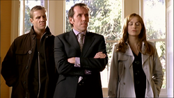 1x3LesterDiscuteD'Helen