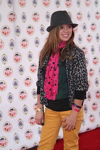 File:Aria Wallace.jpg