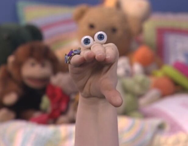 File:Oobi Uma Noggin Nick Jr. Character 6.jpg