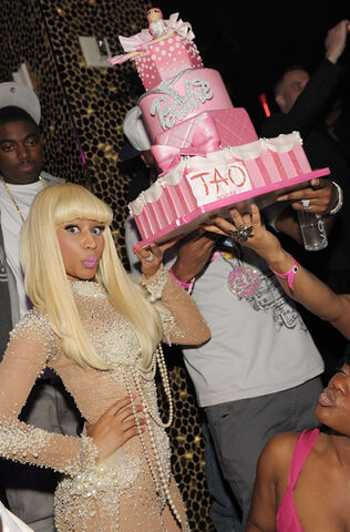 File:Nicki-minaj-cake-galore.jpg