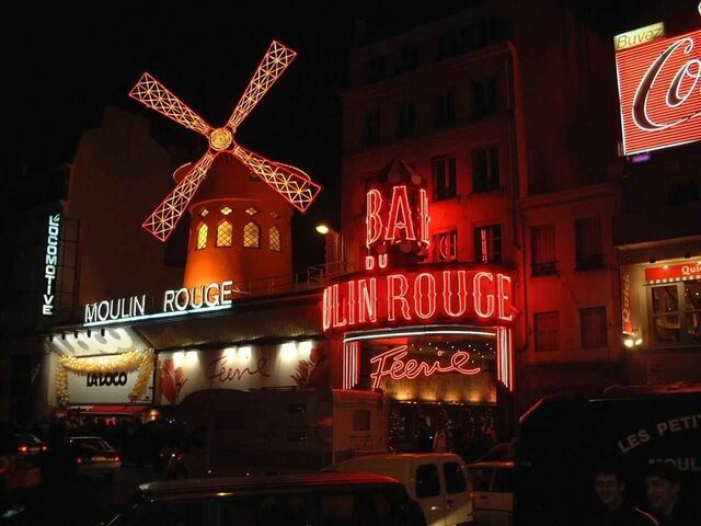 File:Moulin rouge night.jpg