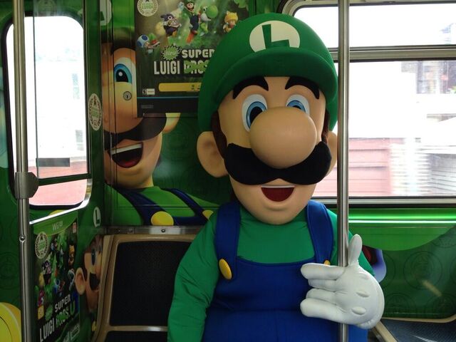 File:Luigi2013Chicago2.jpg