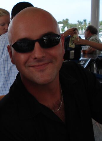 File:Damon.jpg