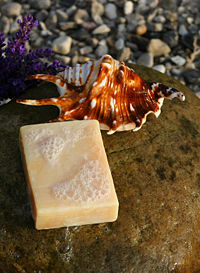 Slika:Handmade soap.jpg