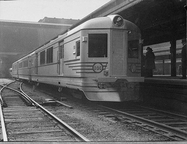 File:Silver City Comet.jpg